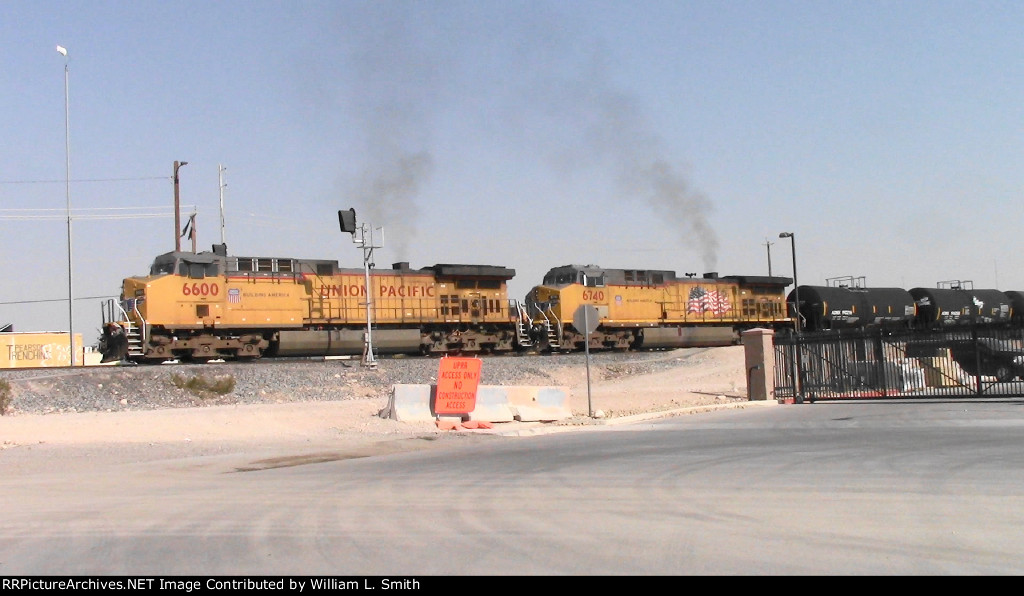 WB Manifest Frt at Arden Yard W-MdTrnSlv -1